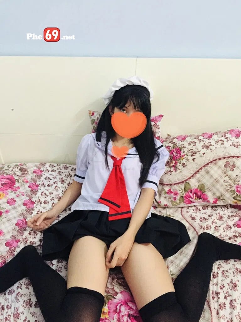 series gau sinh vien nam nhat em cosplay nu sinh chieu nguoi yeu hinh 04